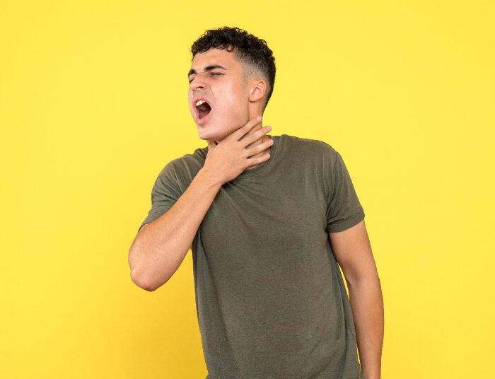 Sudah Tahu Belum, Ini Penyebab Sakit Tenggorokan Saat Puasa, Apa Saja?