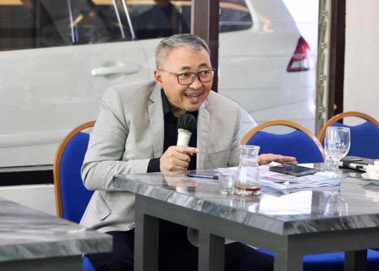 Reses di Majalengka, Yomanius Untung Dorong Perluasan Beasiswa untuk Siswa Kurang Mampu