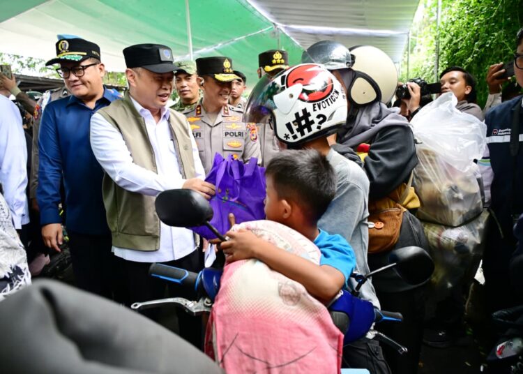 Menhub Pastikan Kelancaran Arus Balik Penyeberangan Sumatera-Jawa di Pelabuhan Bakauheni
