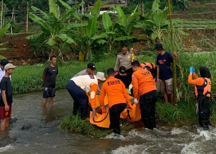 Hanyut di Sungai Cihideung Pangalengan, Jasad Pepen Akhirnya Ditemukan