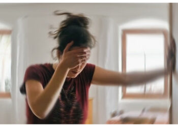 Kepala Terasa Berputar? Ini Penyebab dan Cara Mengatasinya