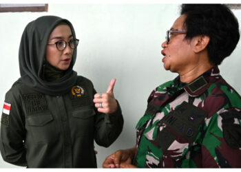Desy Ratnasari Soroti Minimnya Peluang Karier Prajurit Perempuan di TNI