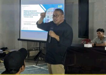 Masyarakat Bisa dan Harus Berperan dalam Mengawasi Jalannya Pemerintahan