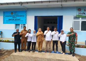 Rokhmat Ardiyan Anggota DPR RI Sidak Dapur MBG KDMP dan Gudang Bulog