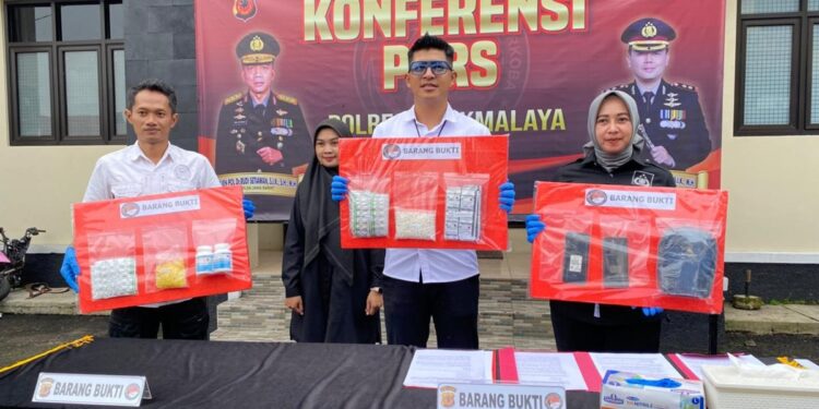 Polisi Bekuk 6 Pengedar Obat Keras, Sebanyak 2.571 Butir Disita