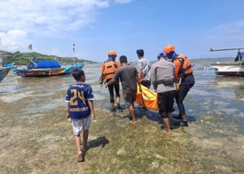 Tim SAR Gabungan Temukan Nelayan yang Hilang Dalam Keadaan Meninggal Dunia