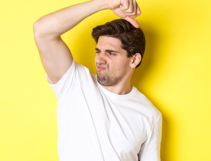 Tips Pakai Antiperspirant Supaya Terhindar dari Bau Badan, Ampuh!