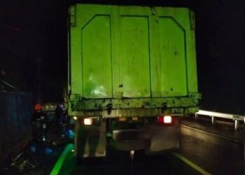 Pemotor Terlindas Truk Tronton di Cadas Pangeran, Ayah Tewas Putrinya Luka Parah
