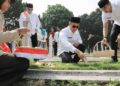 Peringatan HUT ke-385, Bupati KDS Pimpin Ziarah dan Tabur Bunga ke Makam Para Pendahulu