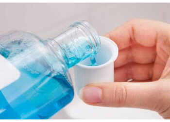 Obat Kumur dan Kandungannya, Pilih Sesuai Kebutuhan Mulut!