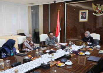 Kementerian PANRB dan Kemenkes Fokus Perkuat SDM Kesehatan 2 Kementerian PANRB dan Kemenkes Fokus Perkuat SDM Kesehatan