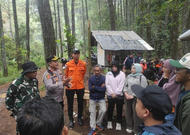 Breaking News : Mahasiswa Hilang di Gunung Puntang, Tim SAR Gabungan Lakukan Pencarian