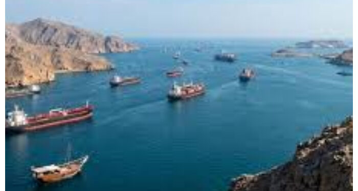 Siapkan Respons Militer, Iran Keluarkan Ultimatum di Selat Hormuz