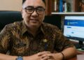 RT-RW dan LPM Sumringah Terima Honor Tahunan