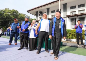 Kampanye “No Nicotine No Ribet” Semarak di SMAN 20 Bandung, Pelajar Diajak Lawan Nikotin Lewat Gaya Hidup Sehat 1 Kampanye “No Nicotine No Ribet” Semarak di SMAN 20 Bandung, Pelajar Diajak Lawan Nikotin Lewat Gaya Hidup Sehat