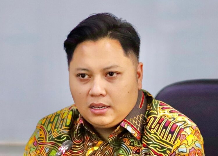 Komisi I DPRD Kota Bandung Soroti Konten Sensasional, Dorong Kode Etik Pegiat Media Sosial 1 Komisi I DPRD Kota Bandung Soroti Konten Sensasional, Dorong Kode Etik Pegiat Media Sosial