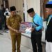 Didominasi Perempuan dan Lansia, 500 Jemaah Haji Kabupaten Bandung dapat “Kadeudeuh” dari KDS 9 Didominasi Perempuan dan Lansia, 500 Jemaah Haji Kabupaten Bandung dapat “Kadeudeuh” dari KDS