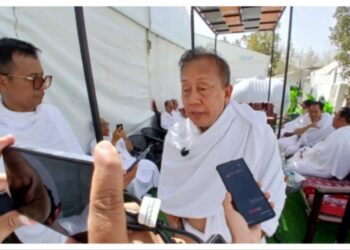 DPR Minta Petugas Haji Siaga Hadapi Risiko Heatstroke Jemaah Lansia 2 DPR Minta Petugas Haji Siaga Hadapi Risiko Heatstroke Jemaah Lansia