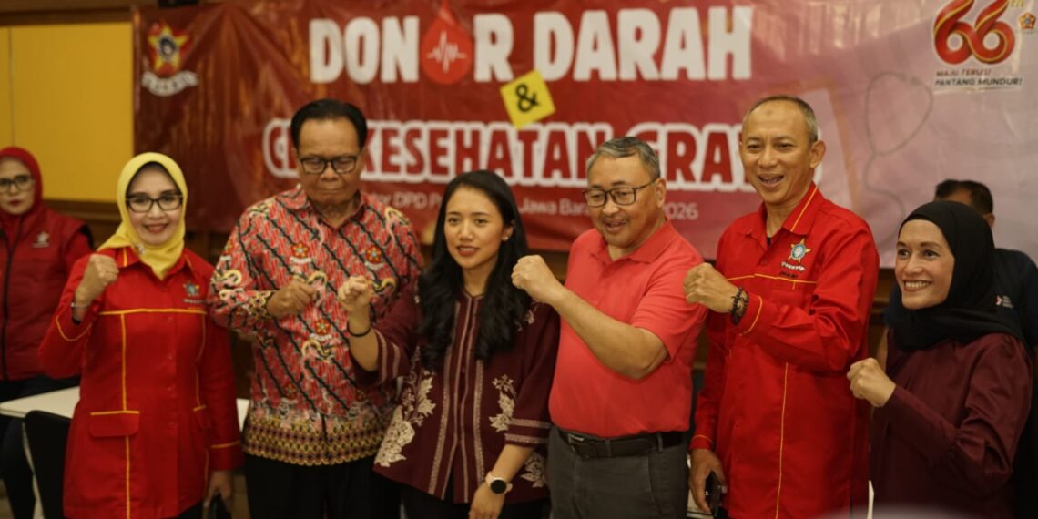 Donor Darah dan Cek Kesehatan Gratis dalam Rangka HUT ke-66 SOKSI Diserbu Pengunjung
