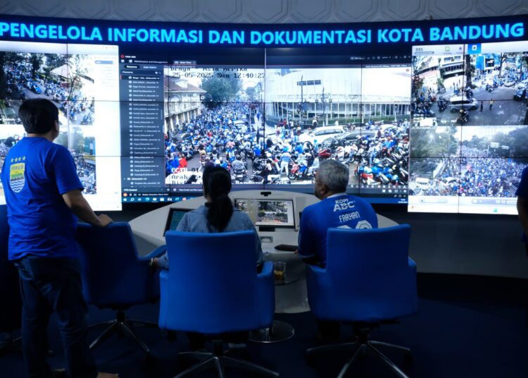 Hubungi 112 Jika Terjadi Kegawatdaruratan Saat Kovoi Persib 1 Hubungi 112 Jika Terjadi Kegawatdaruratan Saat Kovoi Persib
