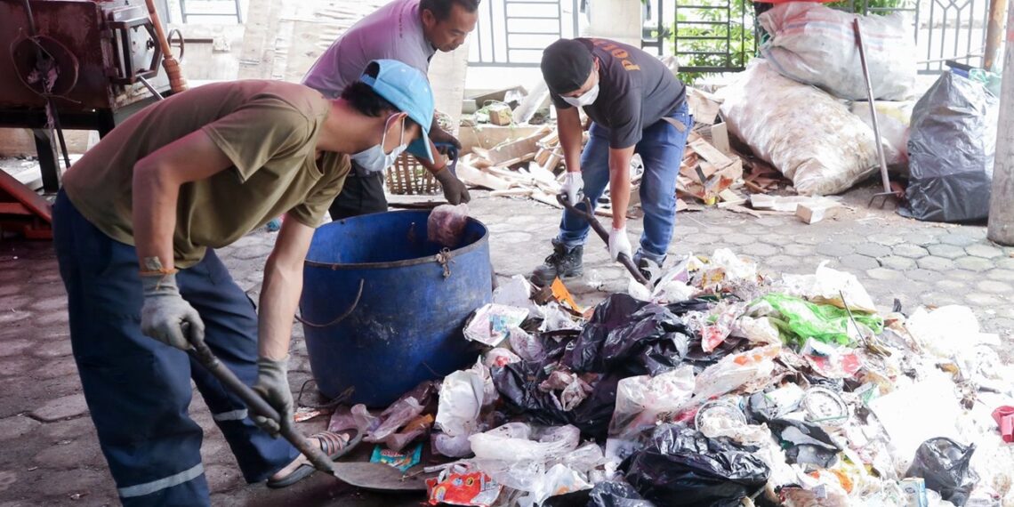 Pemkot Bandung Kaji Teknologi Alternatif Pengolahan Sampah Autothermix