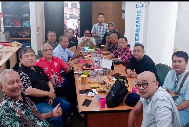 Forum Wartawan Kebangsaan Soroti Janji Presiden Redam Harga Sembako dan Benahi MBG 1 Forum Wartawan Kebangsaan Soroti Janji Presiden Redam Harga Sembako dan Benahi MBG