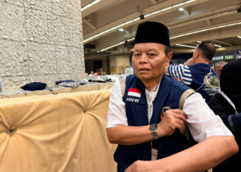 Ribuan Jemaah Gagal Berangkat, DPR Soroti Implementasi UU Haji dan Umrah 2 Ribuan Jemaah Gagal Berangkat, DPR Soroti Implementasi UU Haji dan Umrah