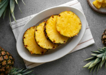 Tidak Terduga! Ini Manfaat Buah Nanas untuk Kesehatan Tubuh 3 Tidak Terduga! Ini Manfaat Buah Nanas untuk Kesehatan Tubuh