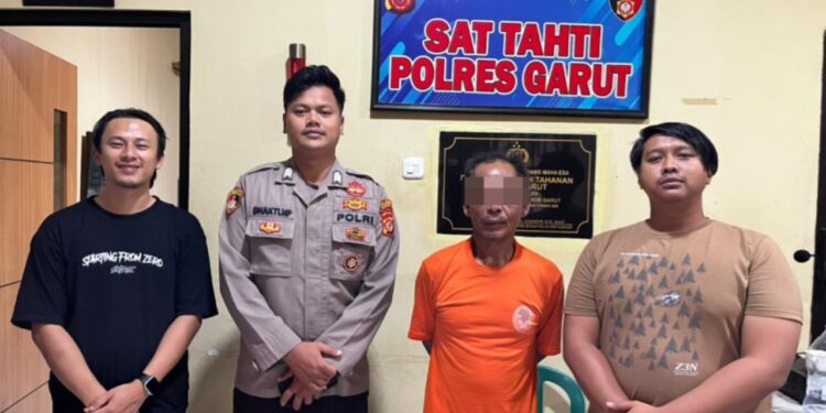 Maling Sadis Bobol Rumah, Saat Korban Shalat Diborgol Polisi