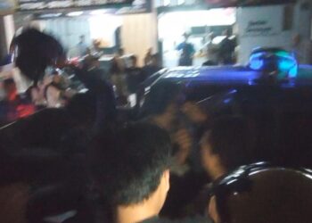 Maling Motor Tertangkap Basah di Mulyasari, Babak Belur Dihajar Massa