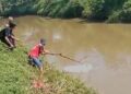 Gempar, Jasad Seorang Pria Ditemukan Mengambang di Sungai Citarik Rancaekek 14 Gempar, Jasad Seorang Pria Ditemukan Mengambang di Sungai Citarik Rancaekek