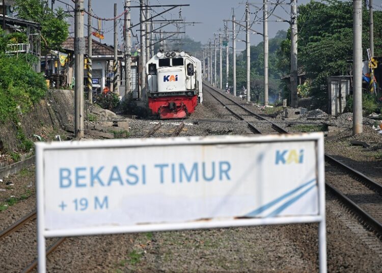 Tindaklanjuti Arahan Presiden, Kemenhub dan PT KAI Segera Tertibkan Perlintasan Sebidang