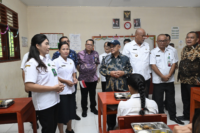 Transformasi Pendidikan 3T: Sekolah Lebih Layak, Murid Melek Digital 1 Transformasi Pendidikan 3T: Sekolah Lebih Layak, Murid Melek Digital