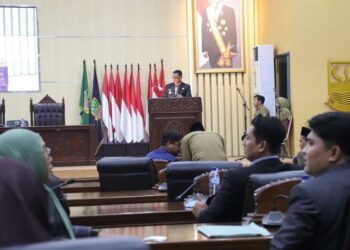 Dua Raperda Disahkan, Pemkab Bekasi Perkuat Perlindungan Guru dan Ketertiban Masyarakat