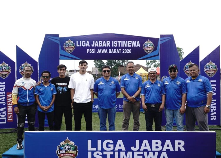 Bupati Garut Buka Liga Jabar Istimewa U-12, 32 Tim Priangan Timur Guncang SOR RAA Adiwijaya 1 Bupati Garut Buka Liga Jabar Istimewa U-12, 32 Tim Priangan Timur Guncang SOR RAA Adiwijaya