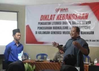 Nana Suhendra Kabid IKP: Penguatan Literasi Wawasan Kebangsaan Menangkal Radikalisme dan Anarkisme 3 Nana Suhendra Kabid IKP: Penguatan Literasi Wawasan Kebangsaan Menangkal Radikalisme dan Anarkisme