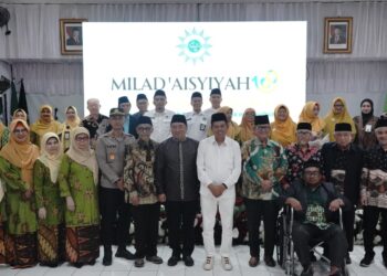 Bupati Syakur dan Gubernur Dedi Mulyadi Hadiri Puncak Milad 109 Aisyiyah, Gerakan Dakwah Hantam Kebodohan 6 Bupati Syakur dan Gubernur Dedi Mulyadi Hadiri Puncak Milad 109 Aisyiyah, Gerakan Dakwah Hantam Kebodohan