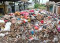 Ketika Pasar Sehat Kembali “Sakit”, Ratusan Ton Sampah Dibiarkan Menggunung