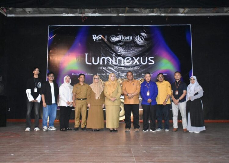 Pameran Fortofolio Luminexus Program DKV Tampilkan 52 Karya Mahasiswa Uniku