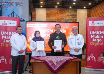 Kemnaker Bersama Gojek Perkuat Literasi Digital TKM Sektor TIH di Bandung 2 Kemnaker Bersama Gojek Perkuat Literasi Digital TKM Sektor TIH di Bandung