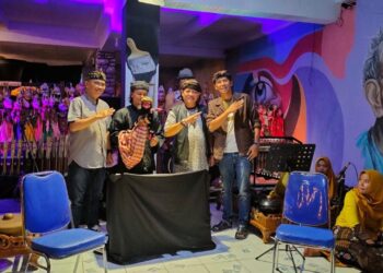 Si Cepot"Ngawangkong" di Pusat Toksil 5 Si Cepot”Ngawangkong” di Pusat Toksil