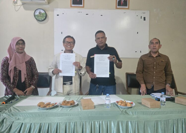 PAM Tirta Kamuning dan Desa Cikalahang Cirebon Teken PKS Pemanfaatan Air