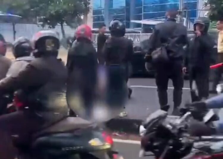 Dua Tewas Lakalantas di 2 TKP di Jalan A.H Nasution dan Jalan Soekarno Hatta, Bandung 1 Dua Tewas Lakalantas di 2 TKP di Jalan A.H Nasution dan Jalan Soekarno Hatta, Bandung