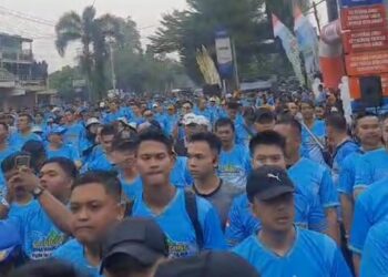 Ribuan Warga Tumpah Ruah, Galunggung Bhayangkara Fun Walk dan Donor Darah Guncang Mapolresta Tasikmalaya 2 Ribuan Warga Tumpah Ruah, Galunggung Bhayangkara Fun Walk dan Donor Darah Guncang Mapolresta Tasikmalaya