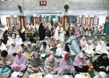Sambut Tahun Baru Islam Doa Bersama dan Tausyiah di Masjid Syiarul Islam Kuningan