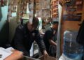 Satpol PP Bandung Tertibkan THM Bandel dan Segel Toko Minol Tanpa Izin
