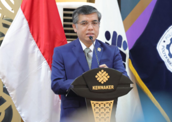 Menaker Bawa Pesan Prabowo, Indonesia Perkuat Perlindungan Awak Kapal Perikanan 7 Menaker Bawa Pesan Prabowo, Indonesia Perkuat Perlindungan Awak Kapal Perikanan