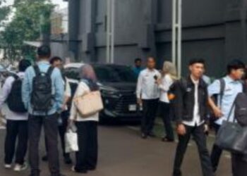 Mantan Kepala BGN Dadan Hindayana Dijemput Kejaksaan Pukul 4 Subuh dari Rumahnya
