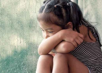 Anak Sulit Bersosialisasi? Kenali Gejala Sindrom Asperger 1 Anak Sulit Bersosialisasi? Kenali Gejala Sindrom Asperger
