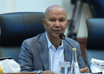 DPR Dorong Kebijakan Afirmatif Cukai Rokok Golongan III untuk Menekan Rokok Ilegal 2 DPR Dorong Kebijakan Afirmatif Cukai Rokok Golongan III untuk Menekan Rokok Ilegal